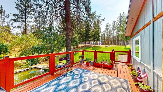 $295,500 | 64 Oakes Drive, Tonasket, WA 98855