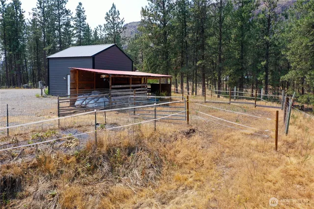 $295,500 | 64 Oakes Drive, Tonasket, WA 98855