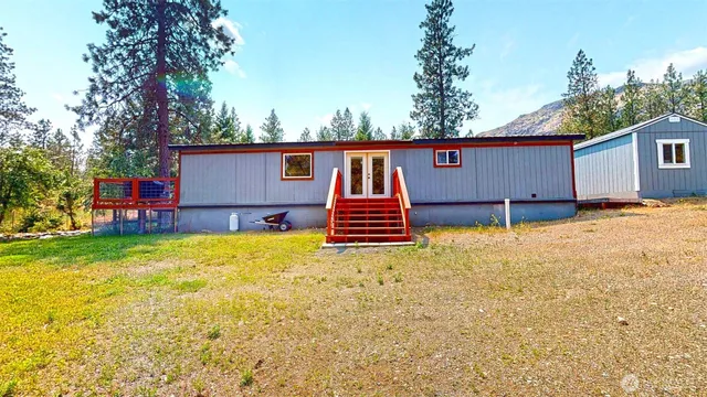 $295,500 | 64 Oakes Drive, Tonasket, WA 98855
