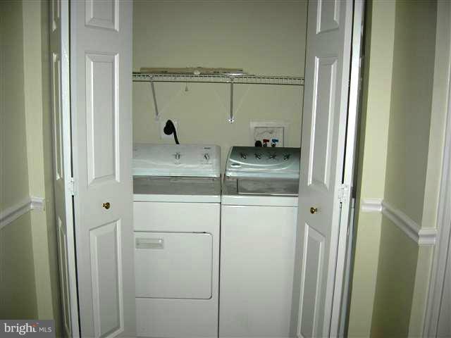 4601 Ripley Manor Terrace Olney, MD 20832 - Photo 22 of 28 Laundry