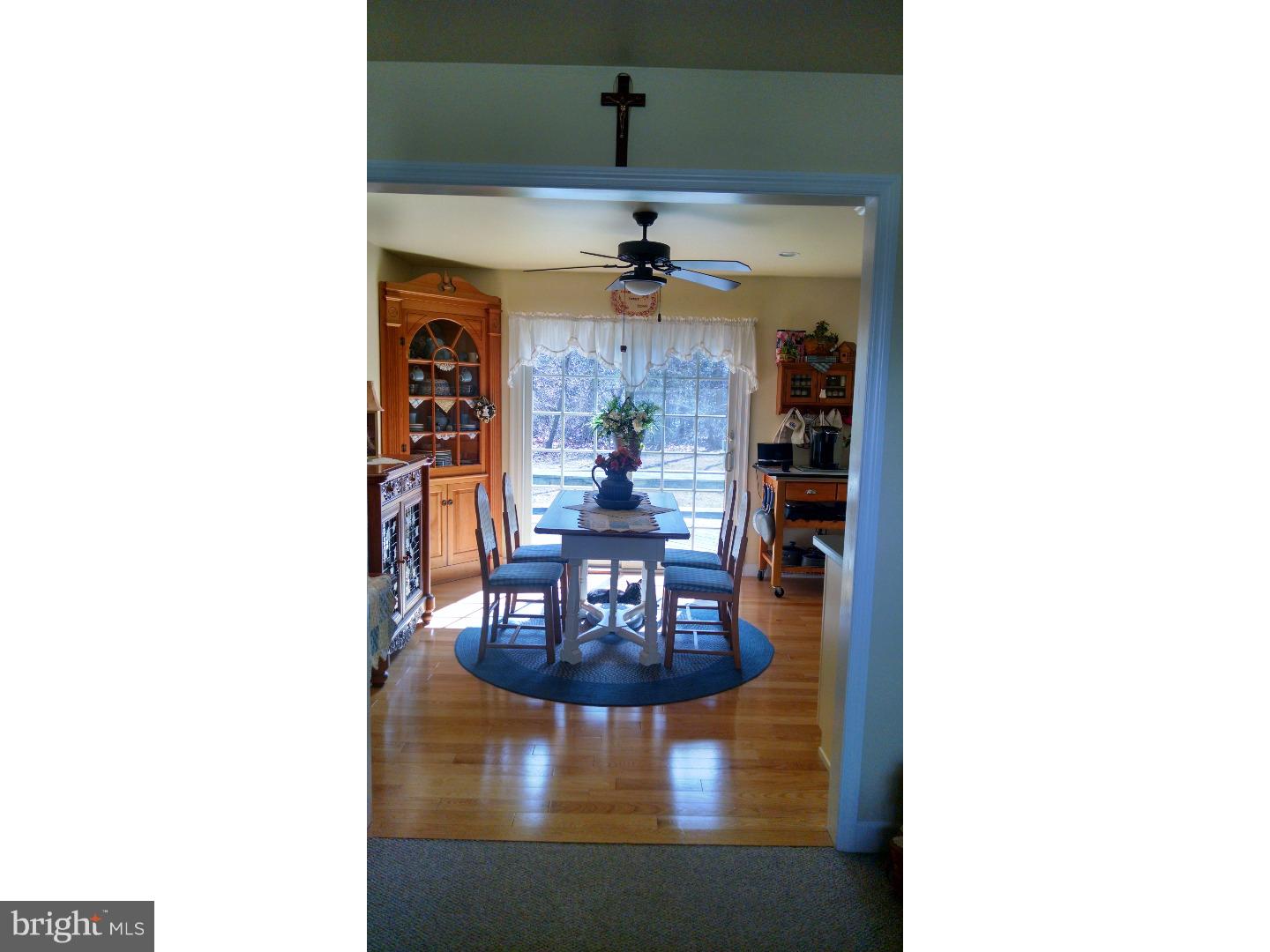 904 Centerton Road Pittsgrove, NJ 08318 - Photo 5 of 16 Kitchen