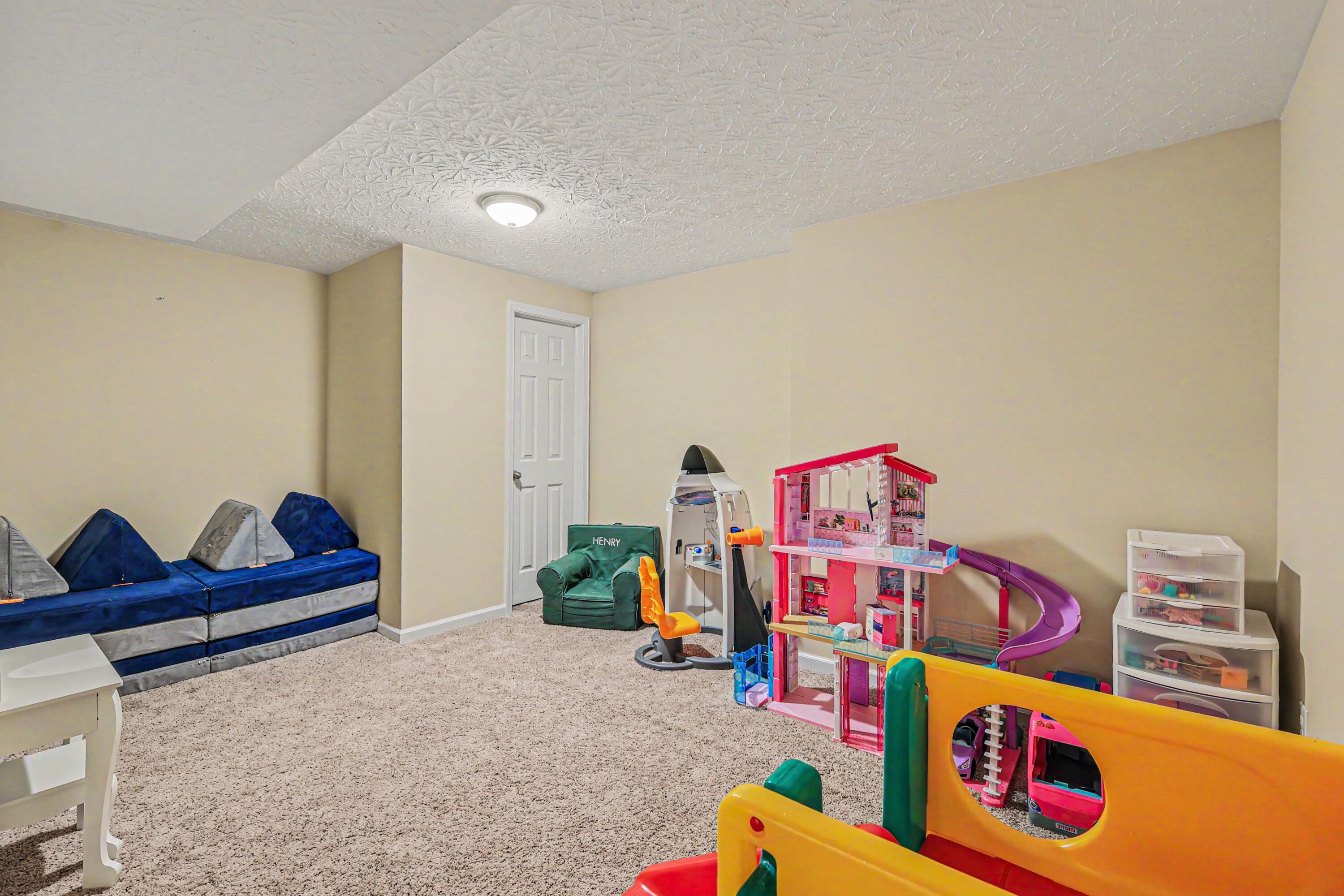 174 Ridgewood Drive Alexandria, KY 41001 - Photo 18 of 39