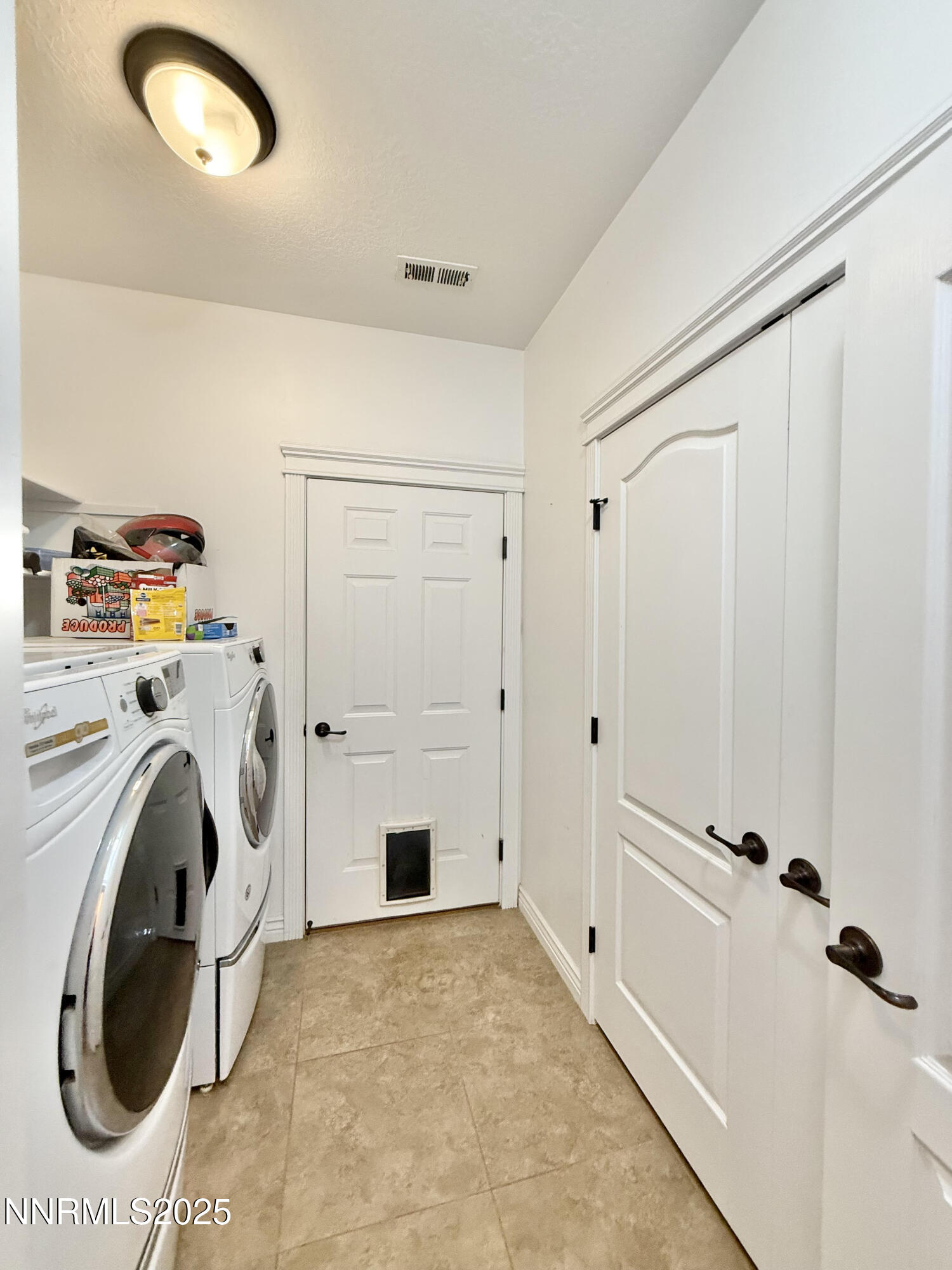 170 Blue Ridge Road Battle Mountain, NV 89820 - Photo 31 of 42 170 Blue Ridge Laundry Room