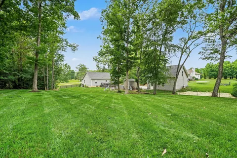 an aerial view of a yard