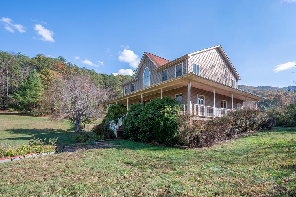 4149 Suiter Road Bastian, VA 24314 - Photo 3 of 98 Gallery Image 3