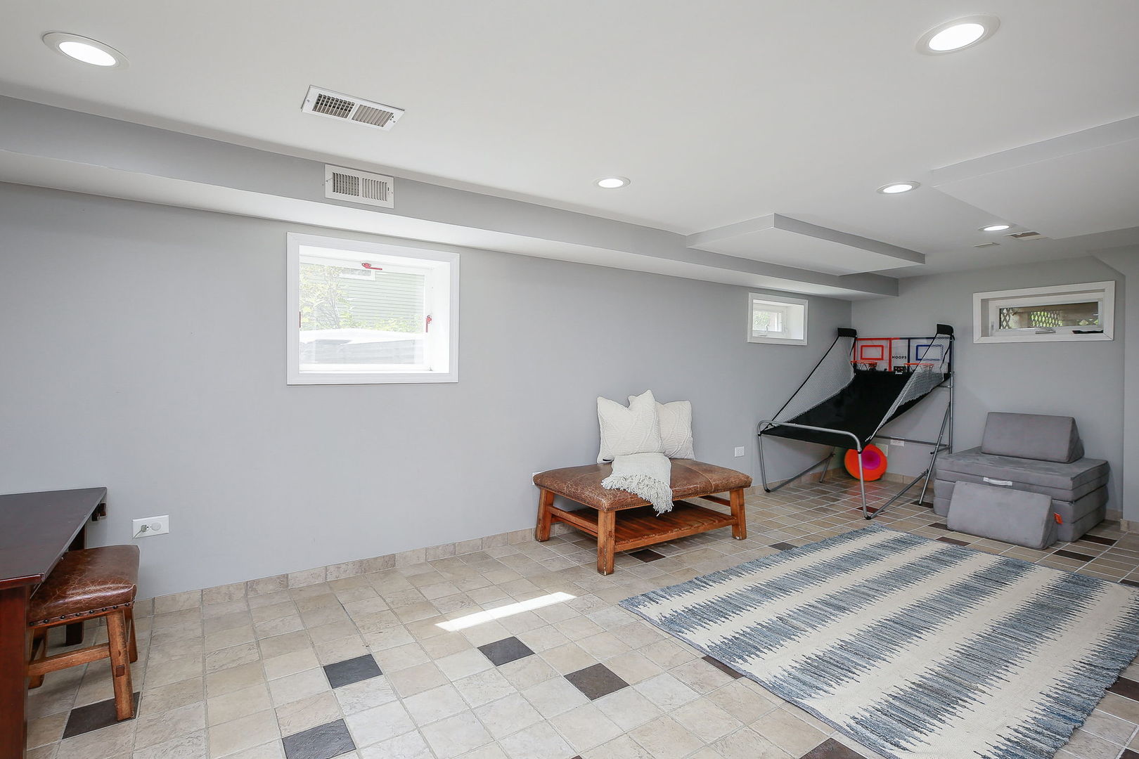 429 East Illinois Street Wheaton, IL 60187 - Photo 20 of 30 a living room with furniture and wooden floor