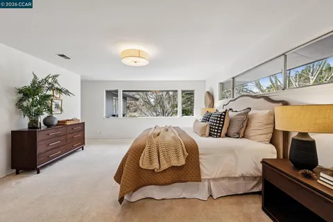 $2,395,000 | 475 Dalewood Drive, Orinda, CA 94563