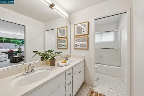 $2,395,000 | 475 Dalewood Drive, Orinda, CA 94563