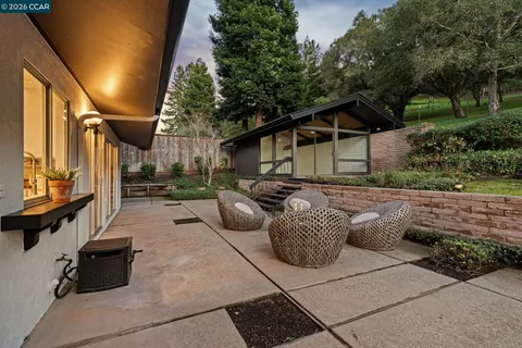 $2,395,000 | 475 Dalewood Drive, Orinda, CA 94563