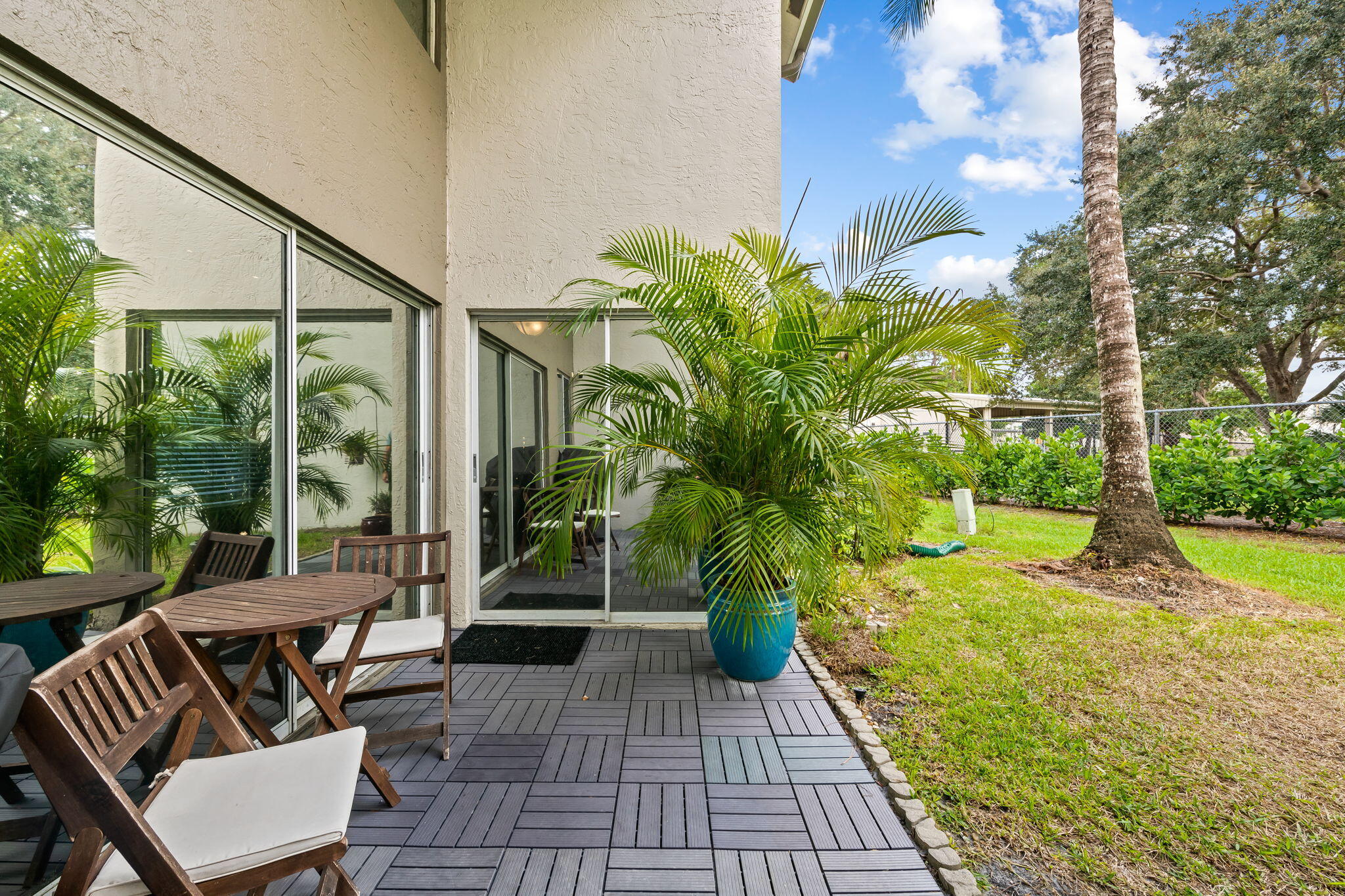 6706 Boca Pines Trail, Unit C Boca Raton, FL 33433 - Photo 18 of 19 patio