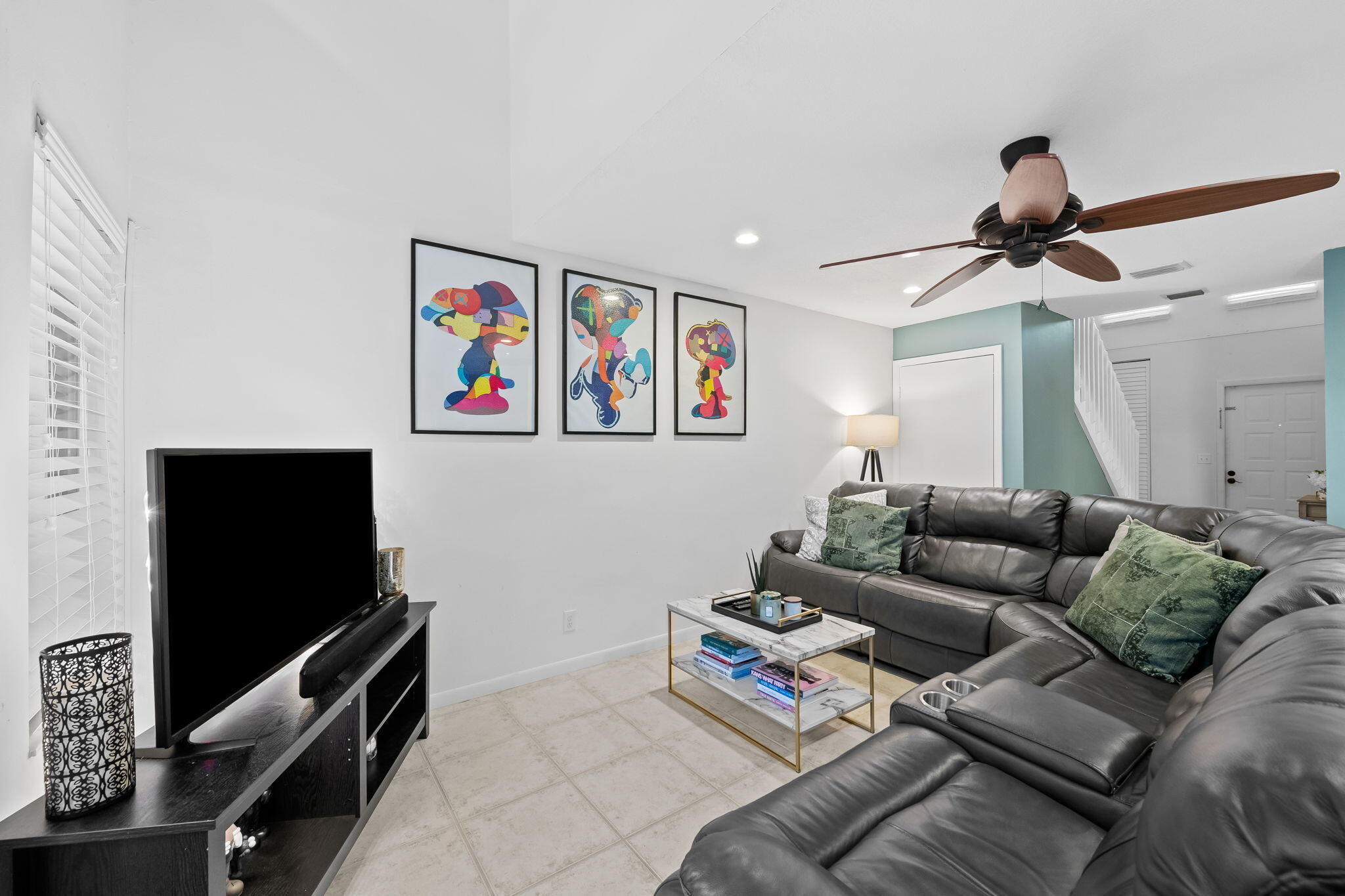 6706 Boca Pines Trail, Unit C Boca Raton, FL 33433 - Photo 3 of 19 living room