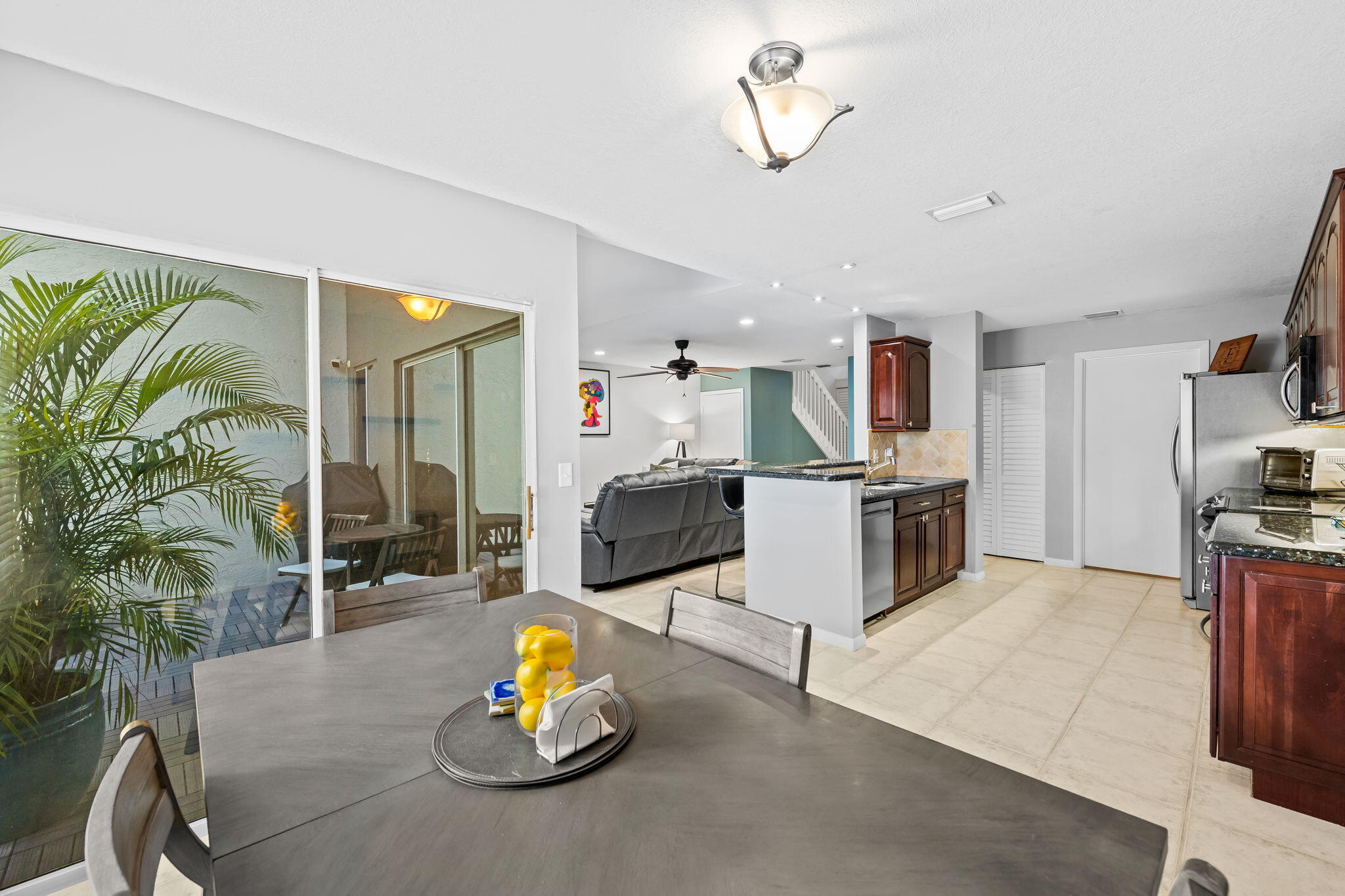 6706 Boca Pines Trail, Unit C Boca Raton, FL 33433 - Photo 5 of 19 living/dining