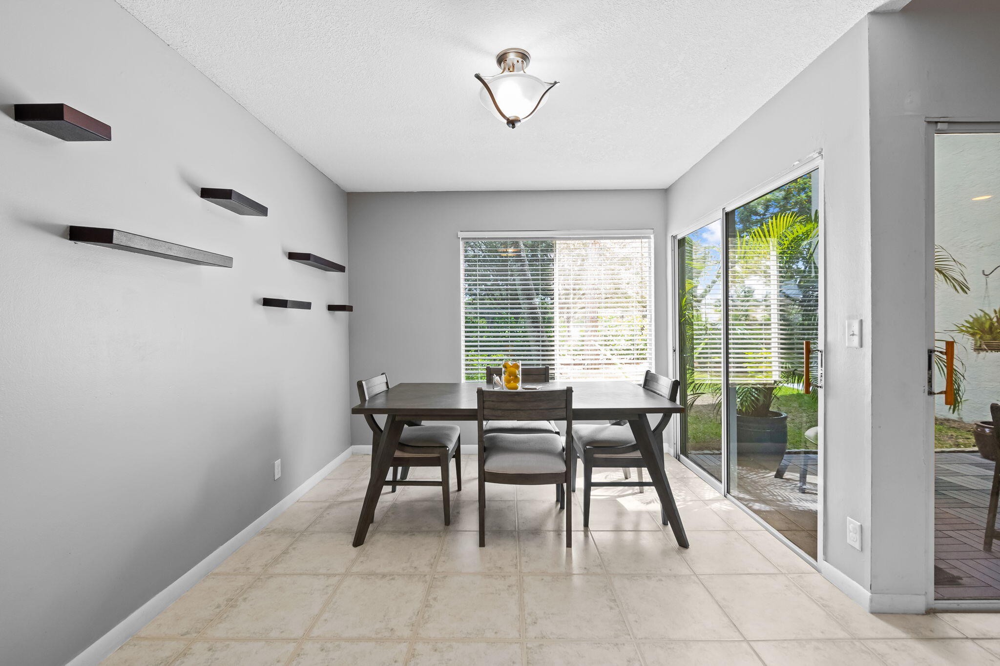 6706 Boca Pines Trail, Unit C Boca Raton, FL 33433 - Photo 6 of 19 dining area