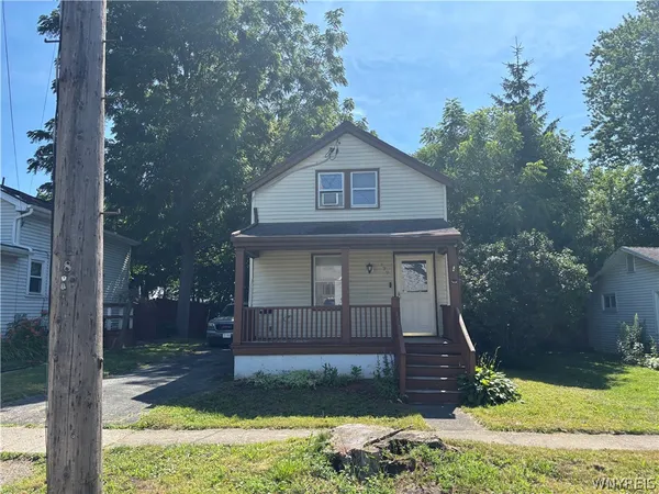 $114,900 | 199 Cottage Street, Lockport City, NY 14094
