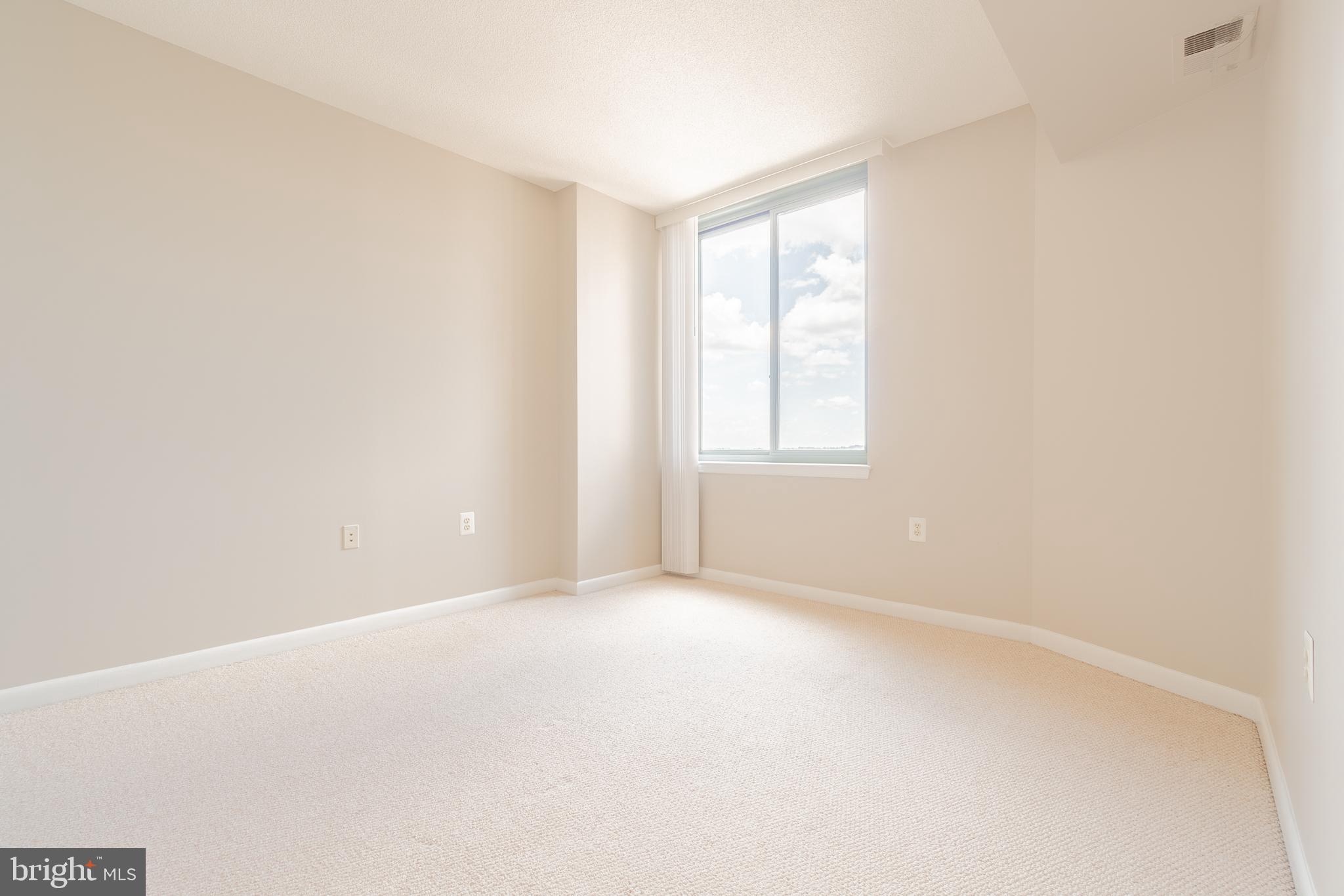 851 North Glebe Road, Unit 1503 Arlington, VA 22203 - Photo 28 of 40