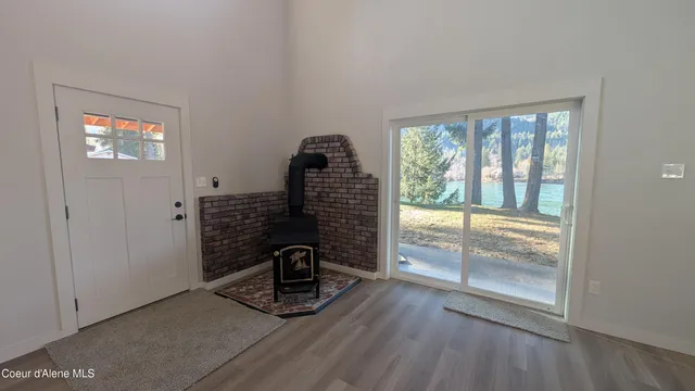 $569,000 | 206 Waterfront Road, Troy (mt), MT 59935