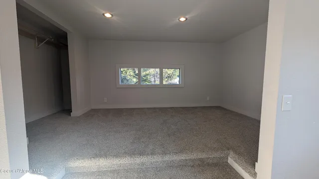 $569,000 | 206 Waterfront Road, Troy (mt), MT 59935