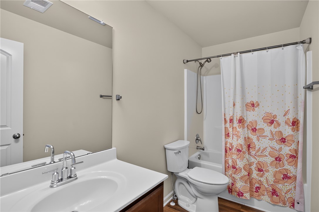 1081 Edenbrooke Circle Anderson, SC 29621 - Photo 36 of 46 A well-appointed bathroom with a spacious vanity and a tub-shower combination for daily routines.