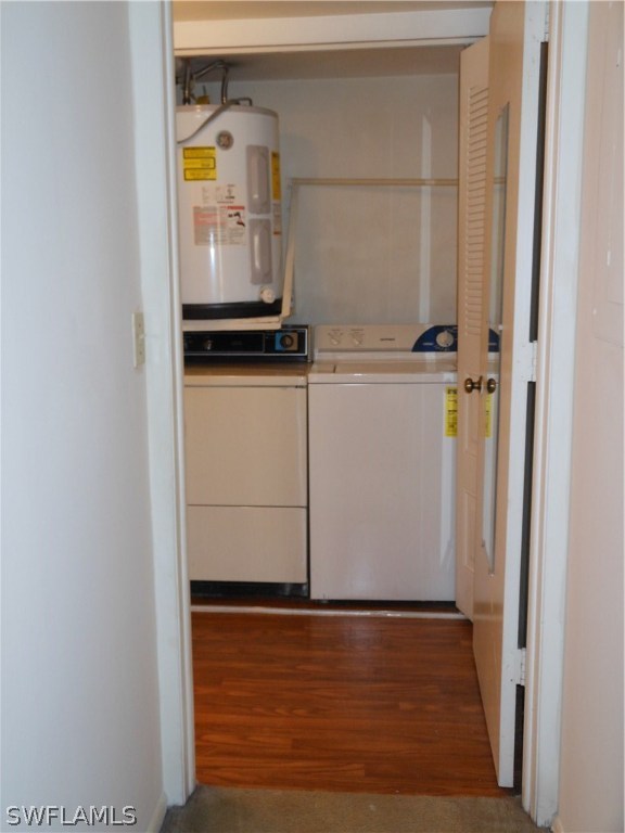 5311 Summerlin Road, Unit 1115 Fort Myers, FL 33919 - Photo 5 of 14 a view of washer and dryer