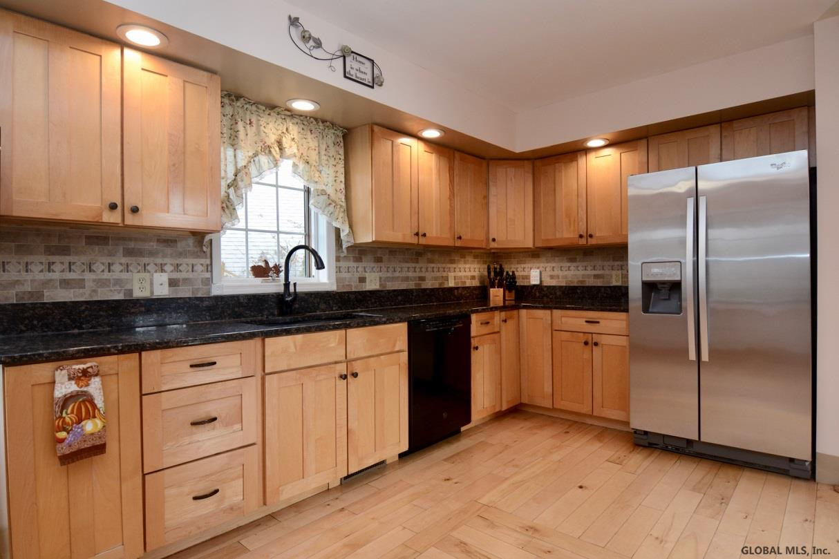 114 Spring Road Glenville, NY 12302 - Photo 19 of 47 Photo 19