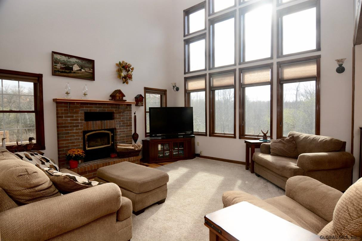 114 Spring Road Glenville, NY 12302 - Photo 5 of 47 Photo 5