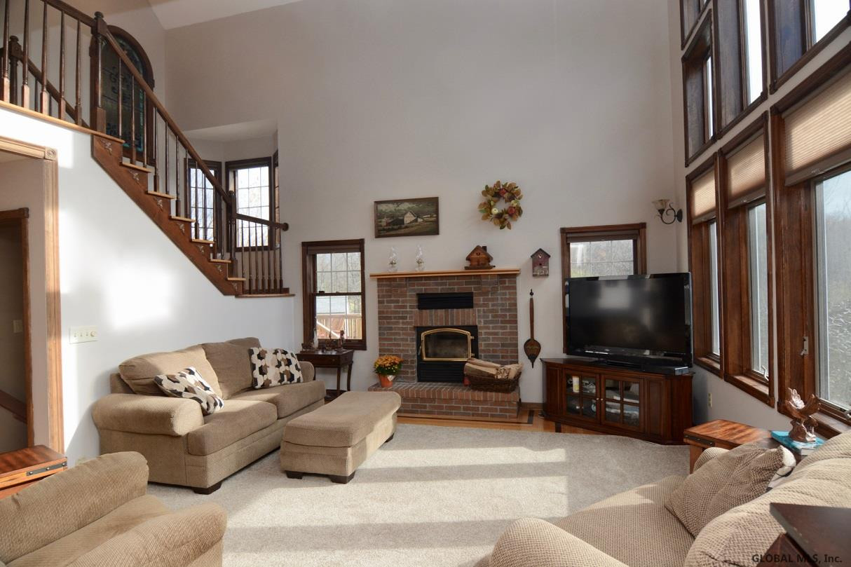 114 Spring Road Glenville, NY 12302 - Photo 9 of 47 Photo 9