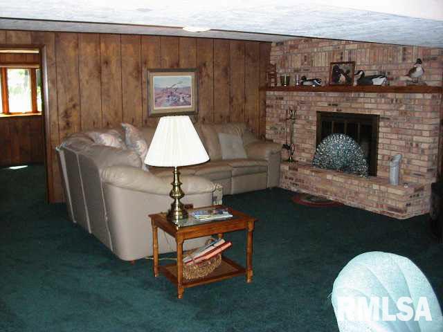 9317 Springhill Road Erie, IL 61250 - Photo 6 of 7