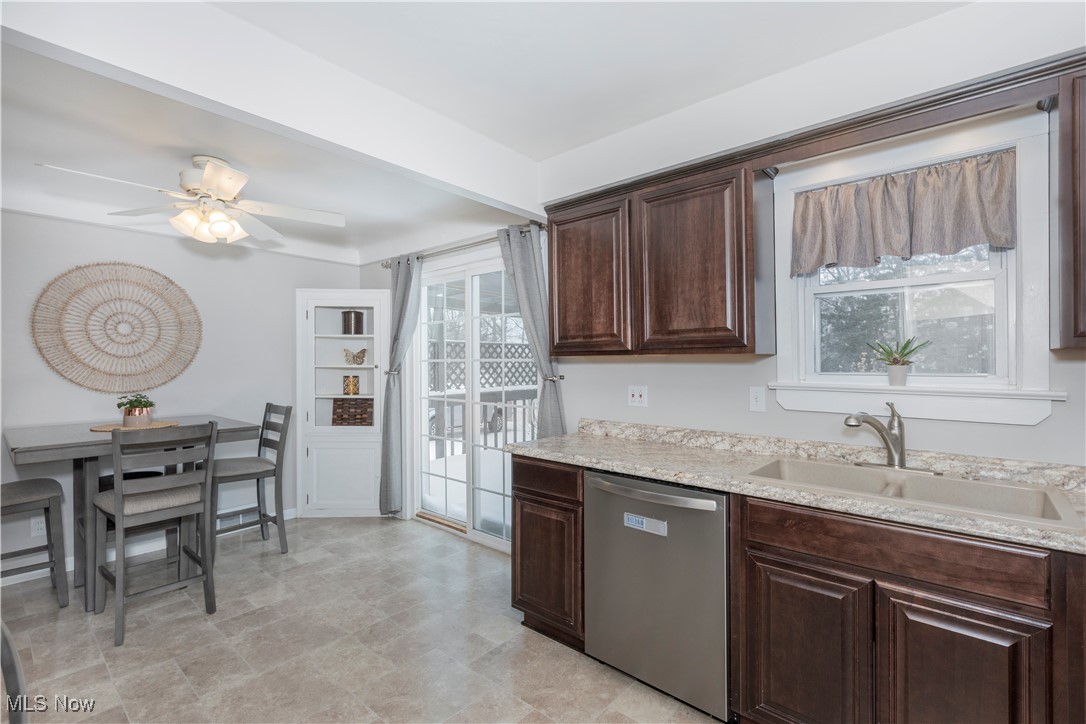 1304 Irene Road Lyndhurst, OH 44124 - Photo 9 of 32 Gallery Image 9