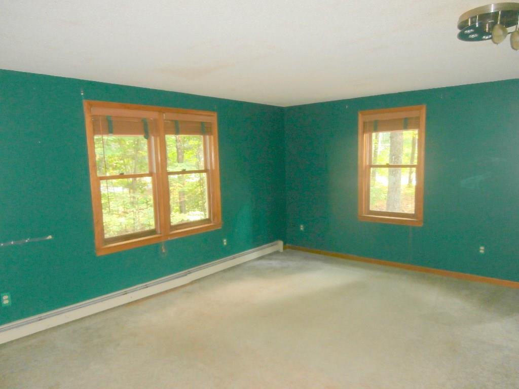 31 Old Portland Road North Waterboro, ME 04061 - Photo 5 of 17 Photo