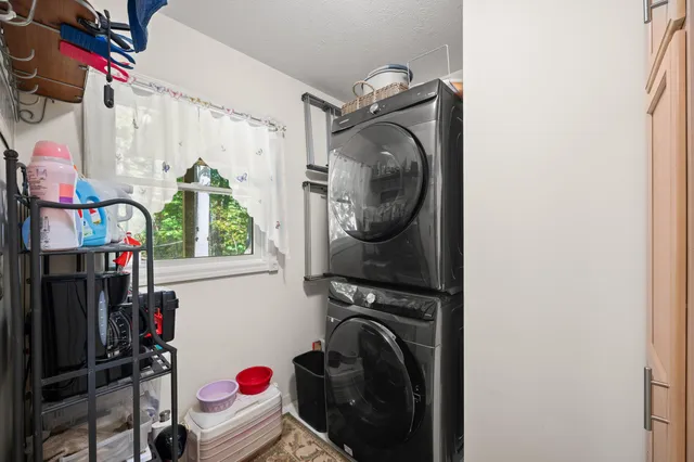 $2,950,000 | 620 Warren Woods Road, Galien, MI 49113