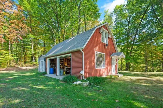 $2,950,000 | 620 Warren Woods Road, Galien, MI 49113
