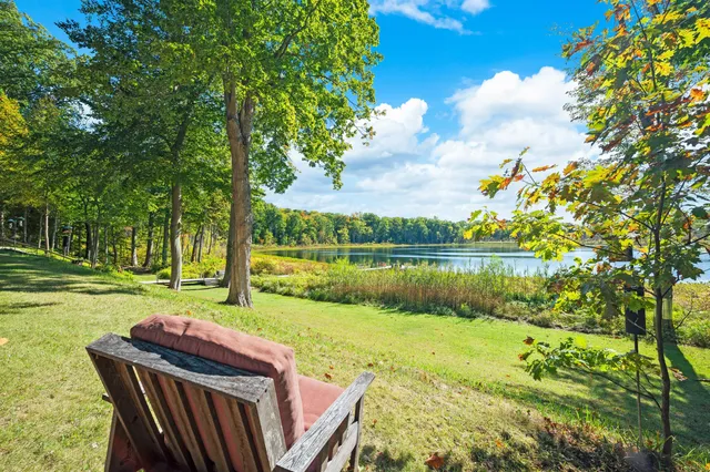 $2,950,000 | 620 Warren Woods Road, Galien, MI 49113