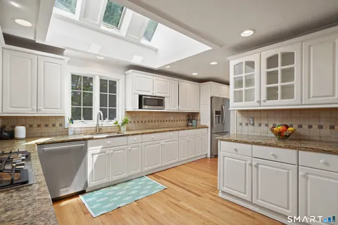 $995,000 | 141 Idlewood Drive, Stamford, CT 06905