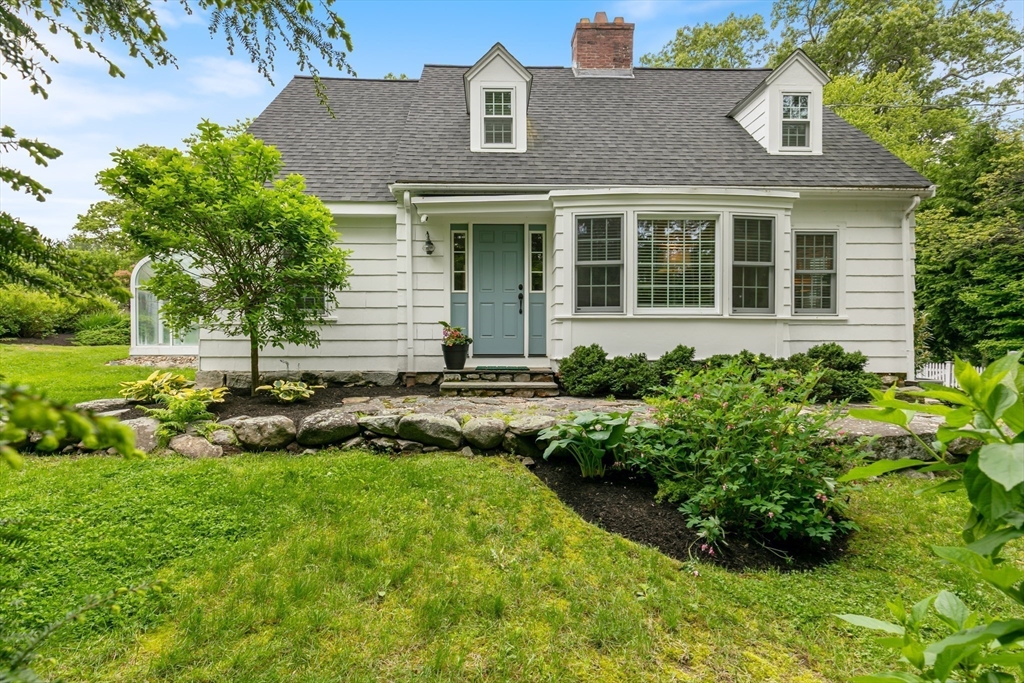 46 Bedford Road Lincoln, MA 01773 - Photo 3 of 26