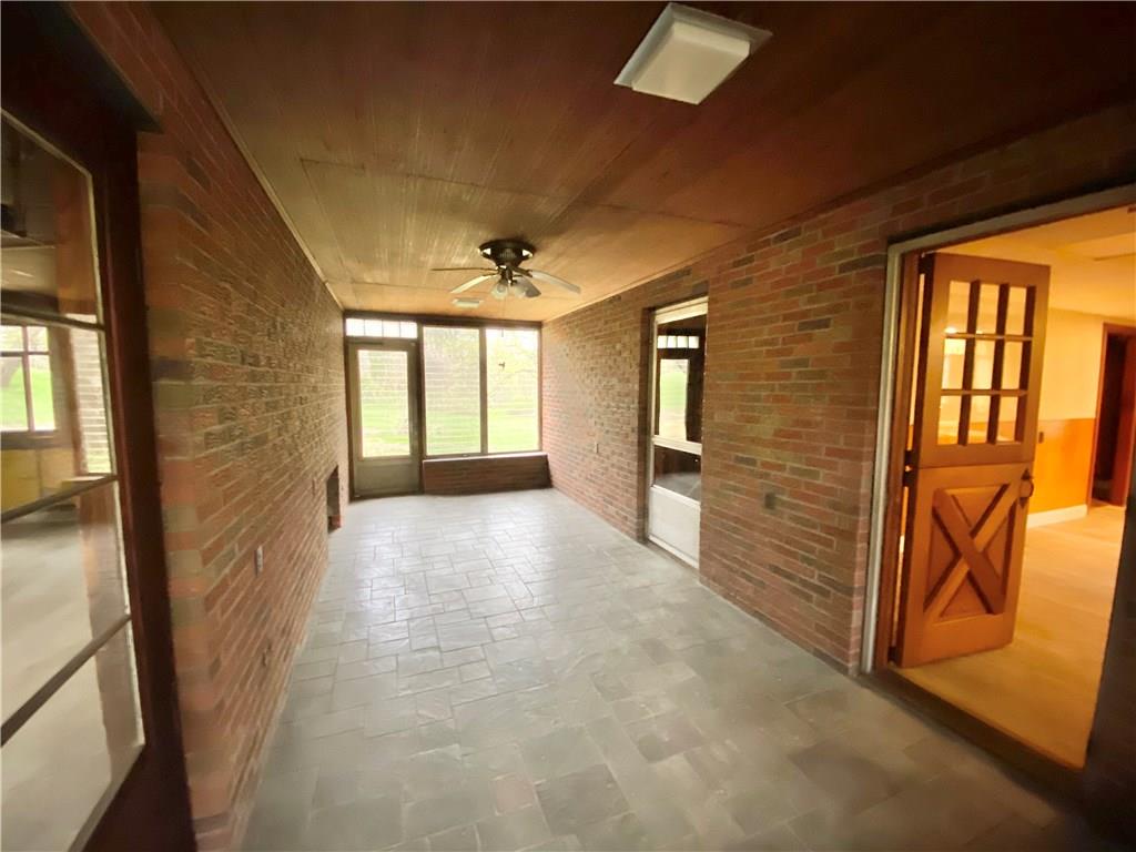 3235 Old Pittsburgh Road New Castle, PA 16101 - Photo 3 of 18