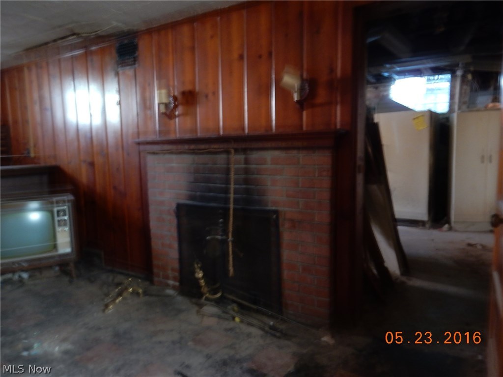1007 Pennfield Road Cleveland, OH 44121 - Photo 16 of 16