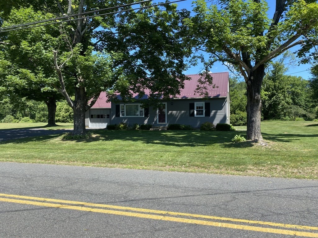 82 Whately Road Deerfield, MA 01373 - Photo 4 of 29 Gallery Image 4
