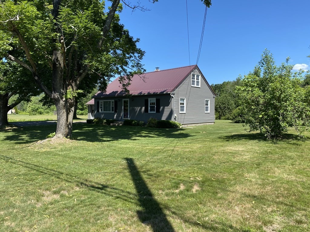 82 Whately Road Deerfield, MA 01373 - Photo 5 of 29 Gallery Image 5