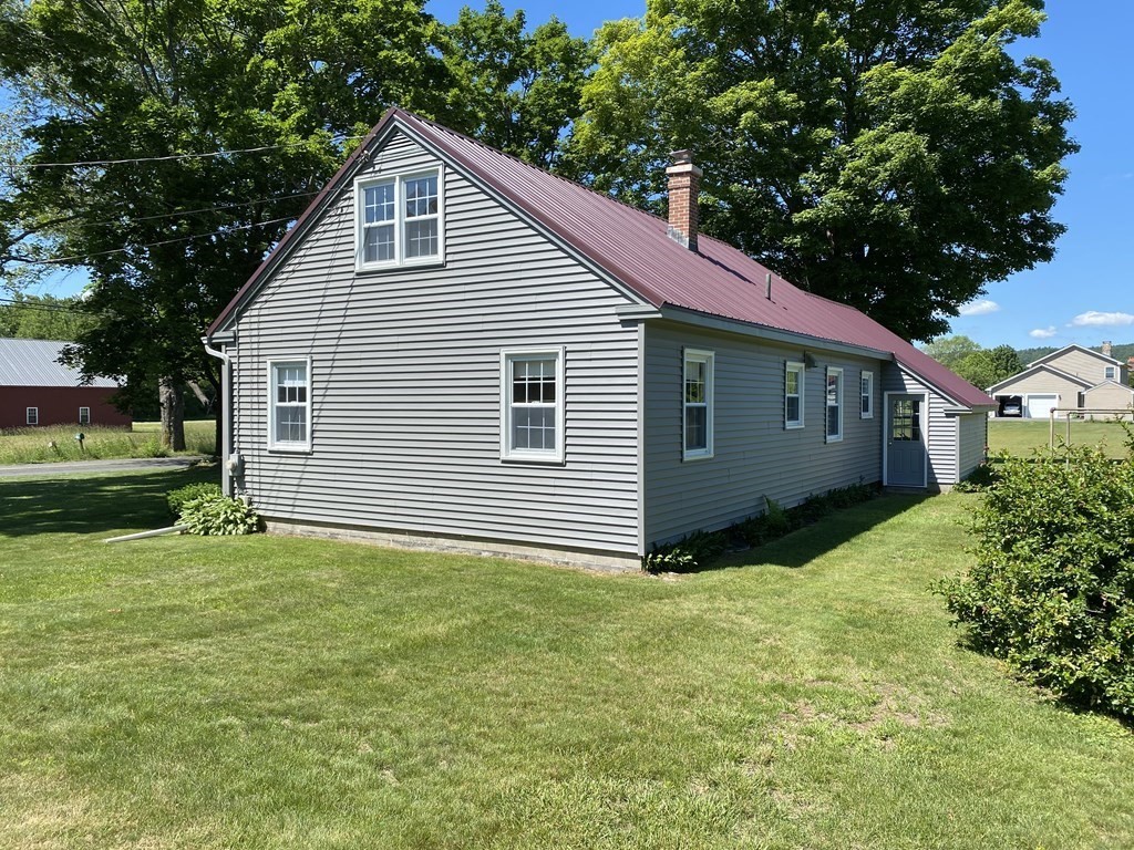 82 Whately Road Deerfield, MA 01373 - Photo 7 of 29 Gallery Image 7