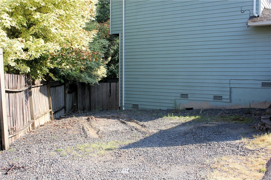20205 Filbert Drive Bothell, WA 98012 - Photo 36 of 40