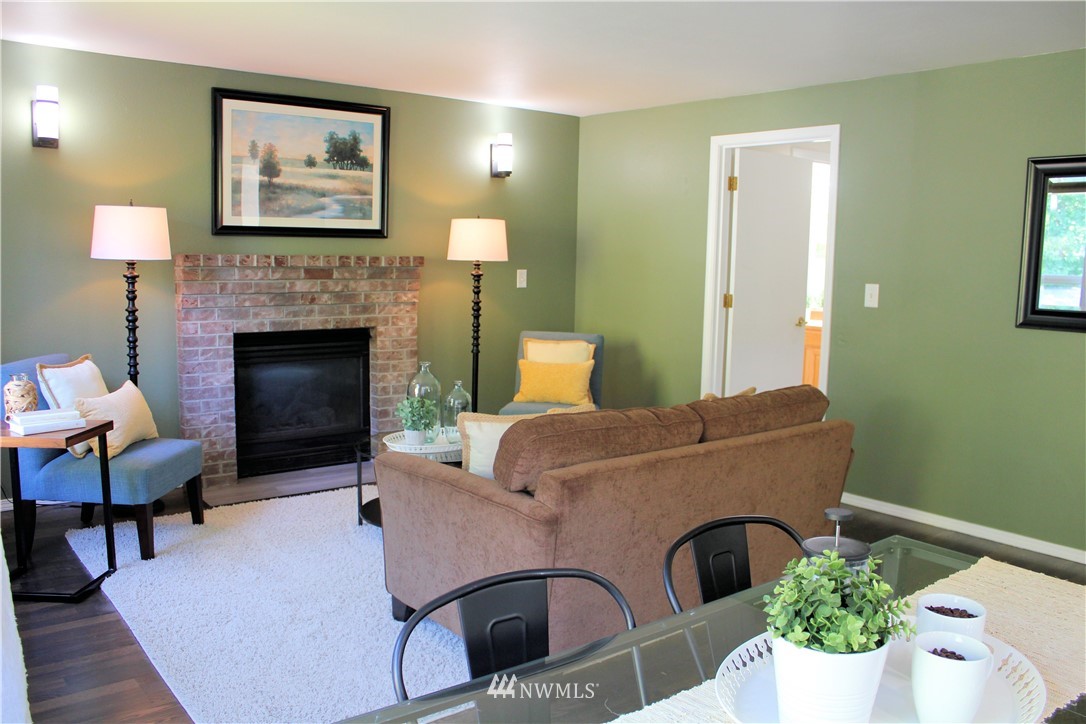 20205 Filbert Drive Bothell, WA 98012 - Photo 10 of 40