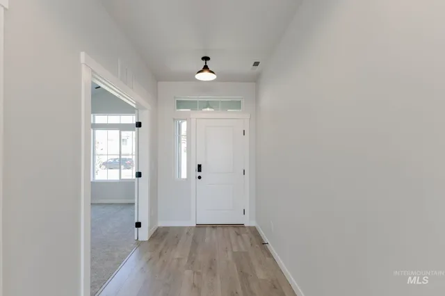 $474,990 | 829 East Perjue Basin Drive, Nampa, ID 83686