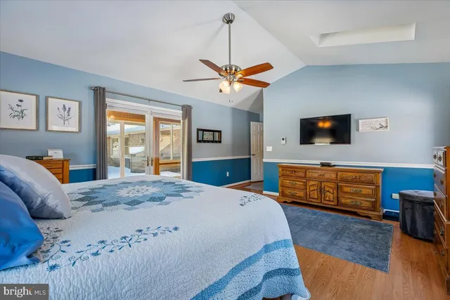 $850,000 | 6205 Beechdale Court, Rockville, MD 20855