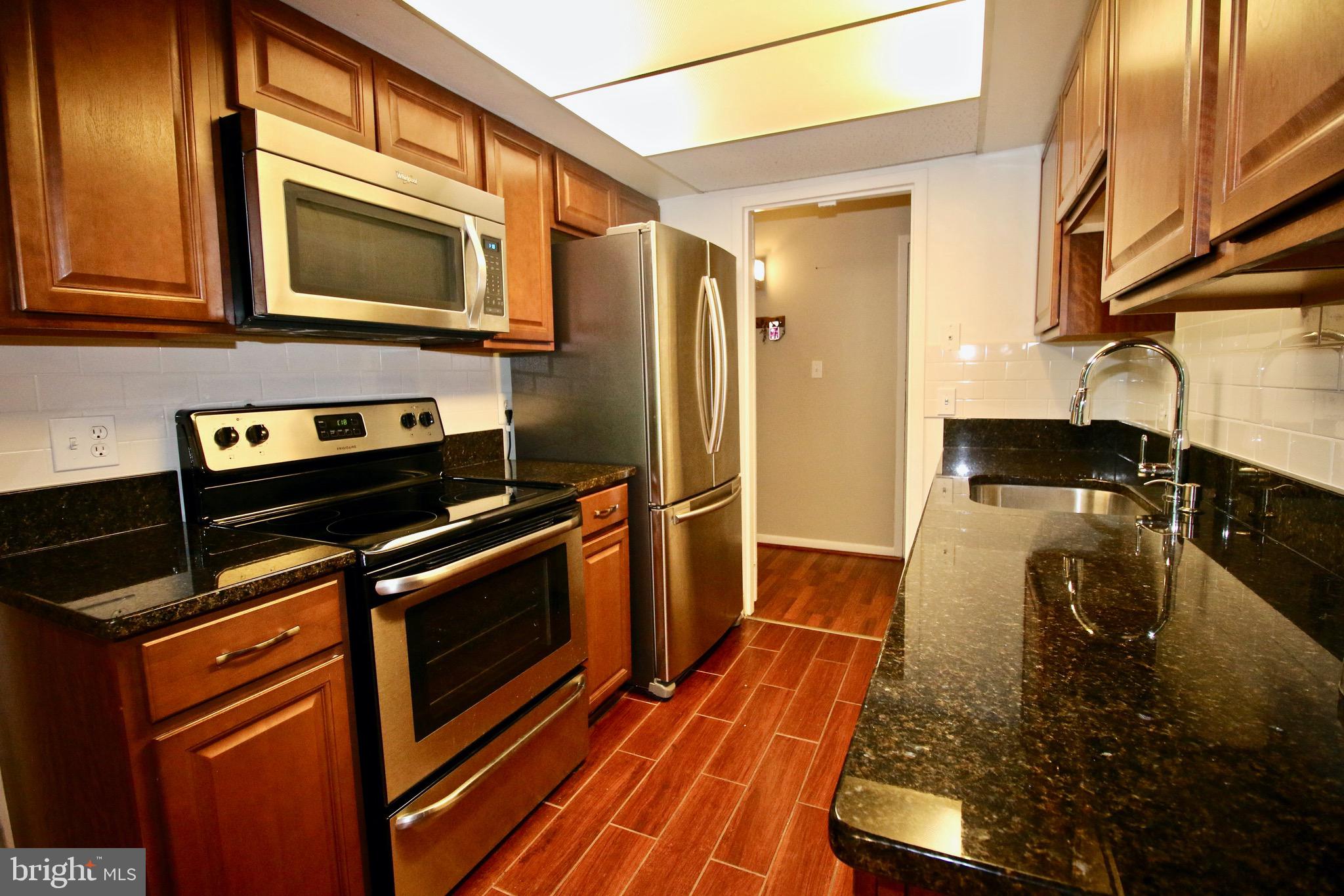 2257 Castle Rock Square, Unit 12C Reston, VA 20191 - Photo 2 of 4