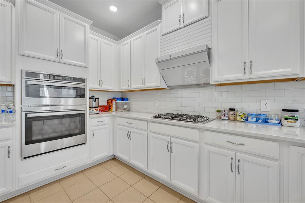 2821 Hilltop Road Clermont, FL 34711 - Photo 13 of 63