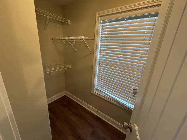 a view of utility room