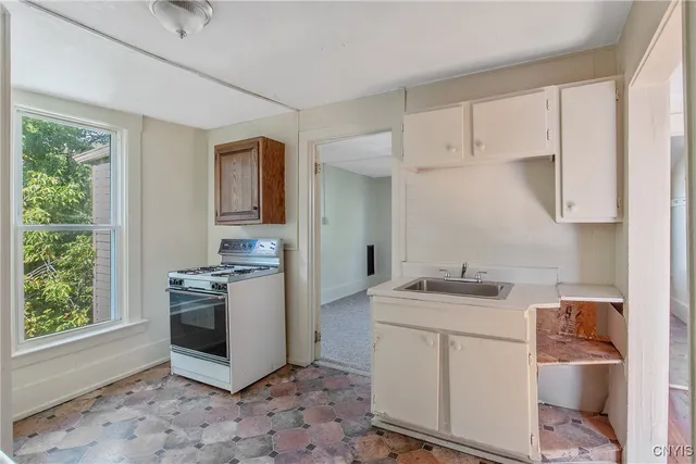 $197,500 | 113 Grumbach Avenue, Syracuse, NY 13203