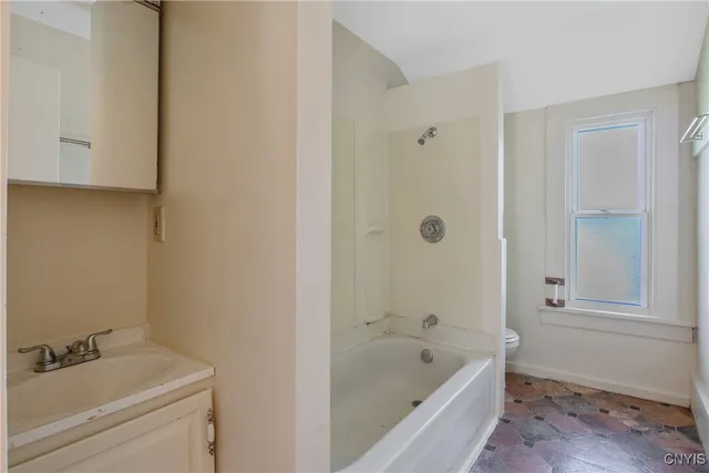 $197,500 | 113 Grumbach Avenue, Syracuse, NY 13203