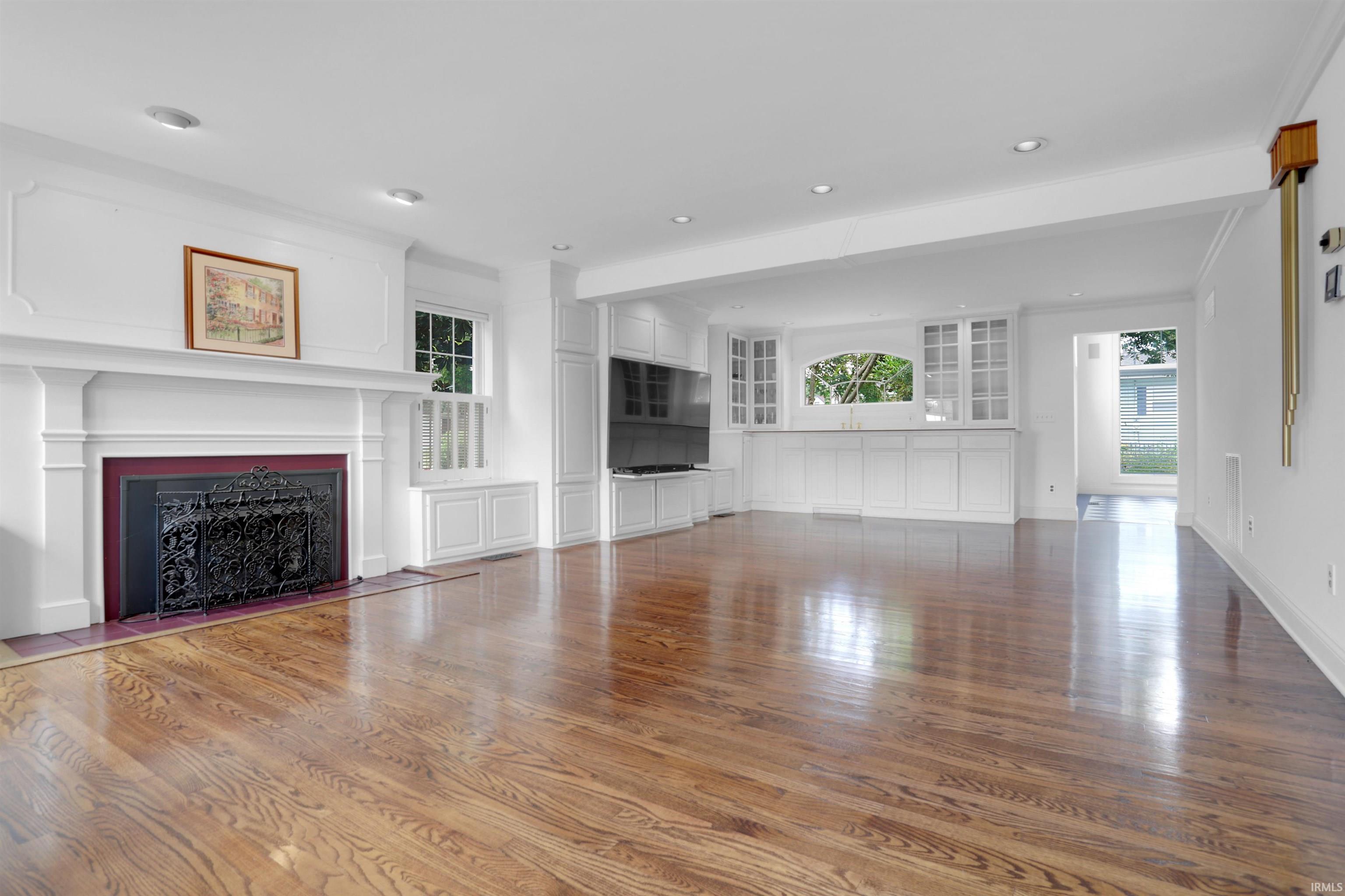 422 West Water Street Newburgh, IN 47630 - Photo 11 of 36