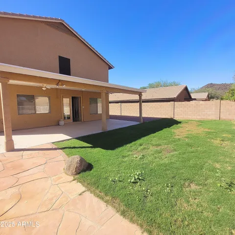 a view of a tennis court